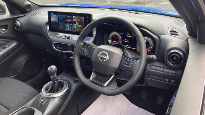 Nissan Juke 1.0 DiG-T Acenta Premium 5dr [Revised] Petrol Hatchback - Image 11